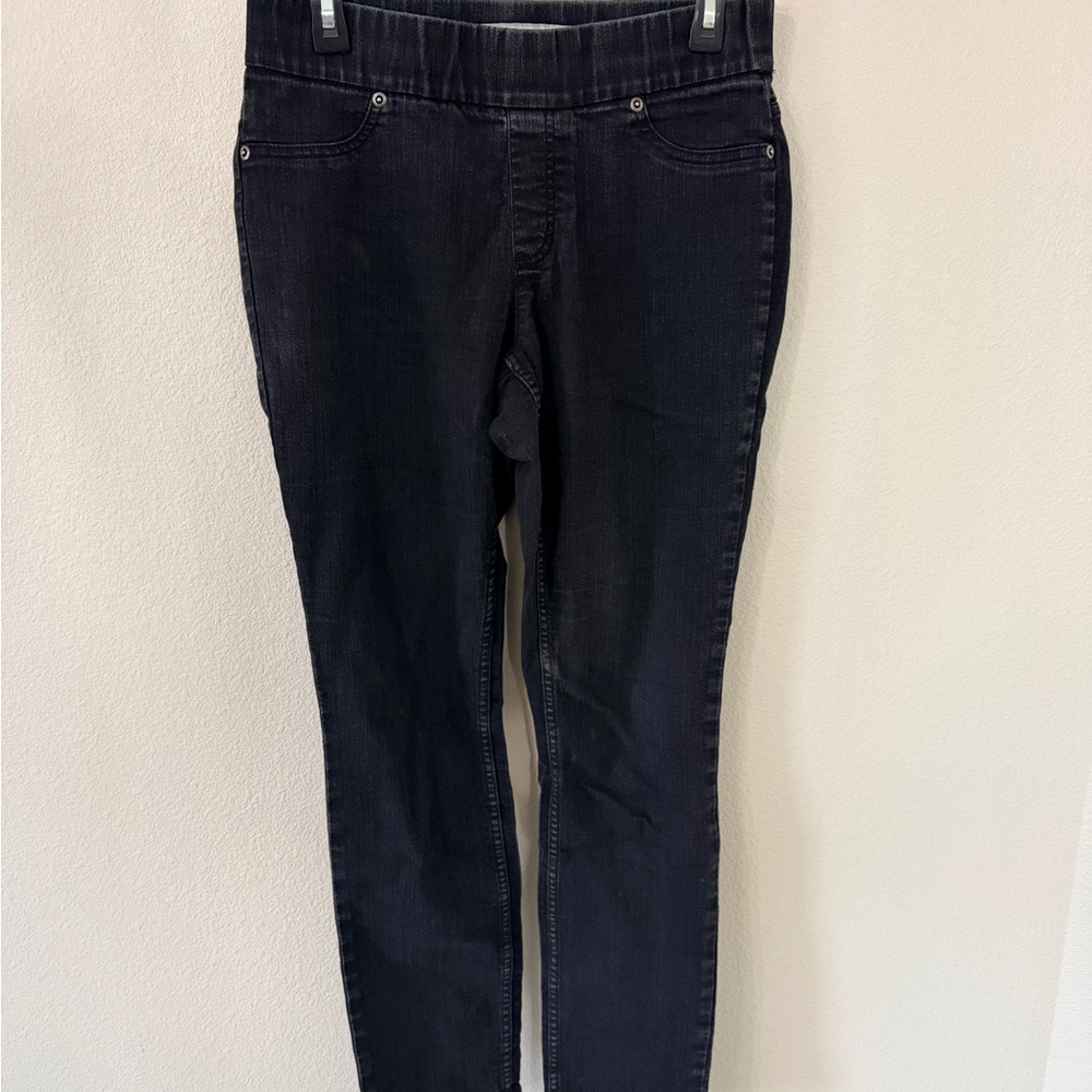Chico's Dark Wash Jeggings